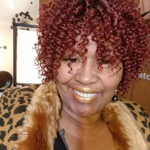 Meet your Posher, Jean